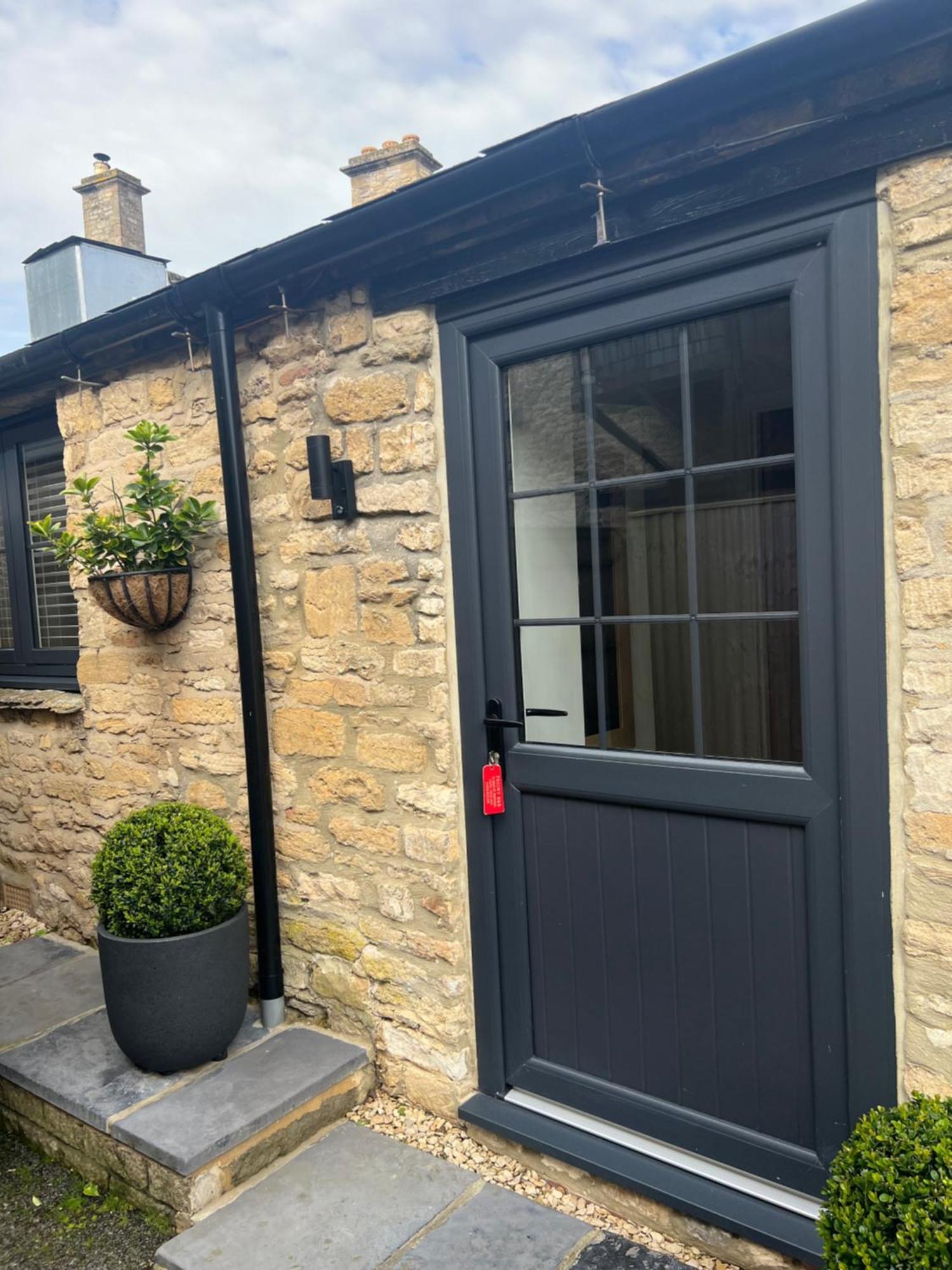 Priory Tearooms Burford With Rooms Exterior foto