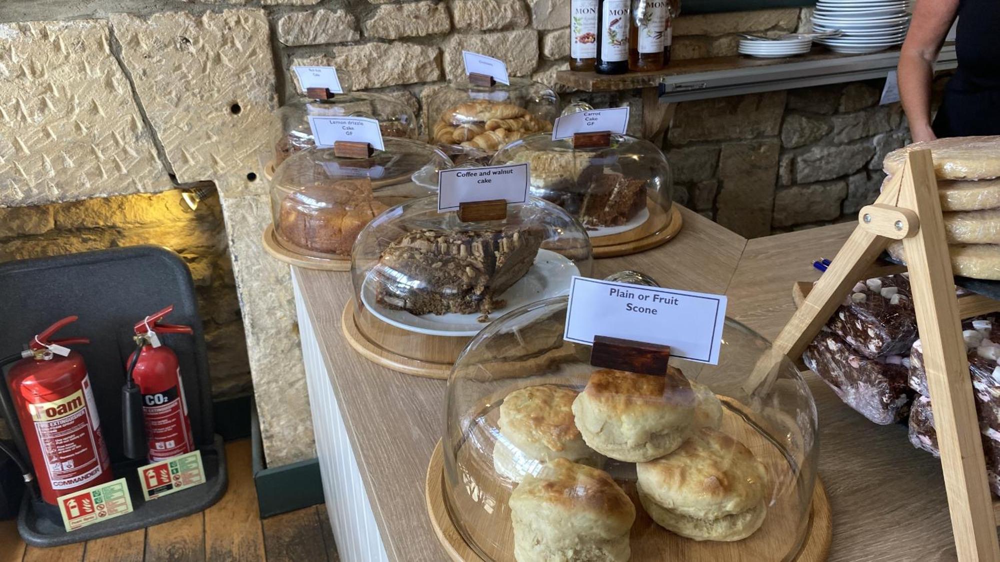 Priory Tearooms Burford With Rooms Exterior foto